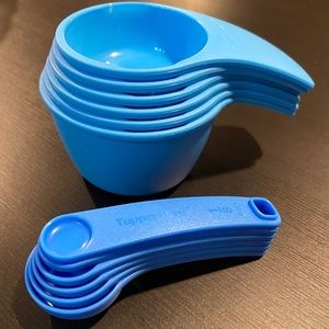 Tupperware measuring mates
